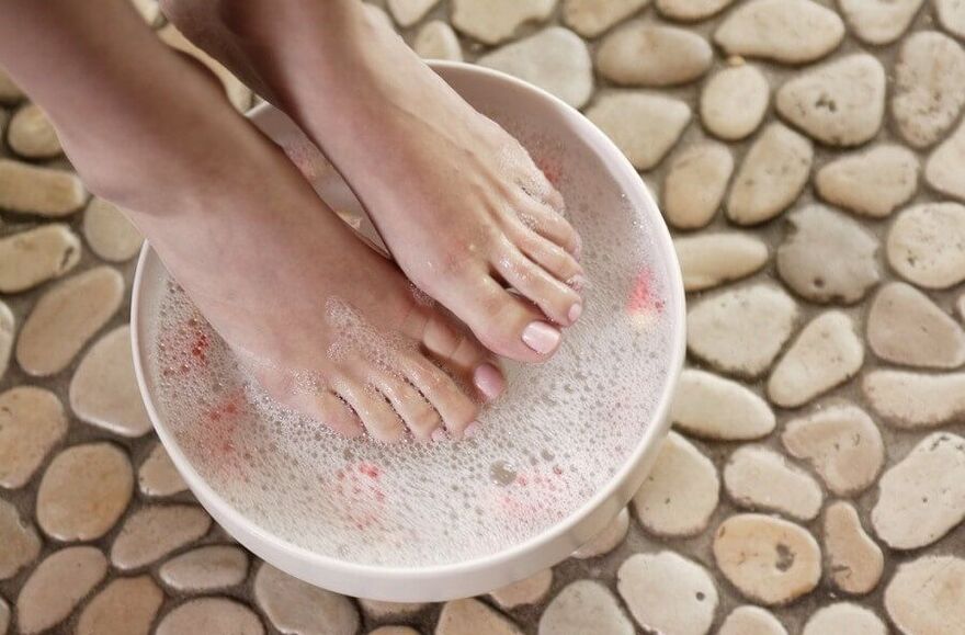 anti-fungal hydrogen peroxide foot baths